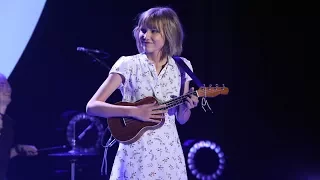 Grace VanderWaal Takes the Stage with ‘Moonlight’