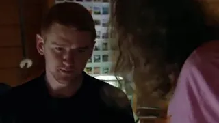 Coronation Street - Gary Windass Punches. Eddie Windass (30th December 2010)