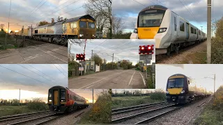 A few Christmassy trains at Kiln Lane Level Crossing (Cambridgeshire) (04.11.2020)