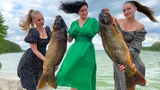 Fragrant Carp with a Ruddy Crust performed by Girls! The Secret Of A Delicious Lunch