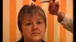 Домашний парикмахер -  короткий  видеоролик 4