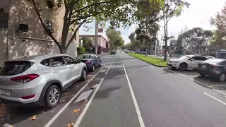 Cycling in Melbourne 345