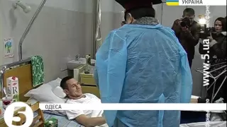 Полторак нагородив поранених бійців у шпиталі Одеси