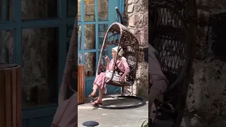 Чем русские пенсионеры отличаются от французских? 👵🏻