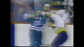 Scot Kleinendorst TKO's Cam Neely & the revenge