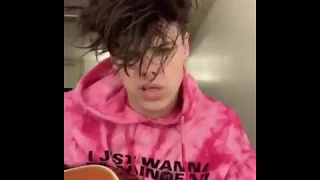 Yungblud LIVE!  Waiting On The Weekend