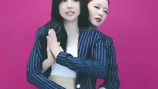 DUMHDURUM APINK NAEUN AND BOMI