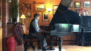 Солодахин В.М. Vladimir Solodahin plays Schumann Bunte Blätter op.99.No6 Ziemlich langsam