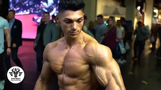 05 When A Bodybuilder Goes Shirtless In Public Fitness Motivation 2018