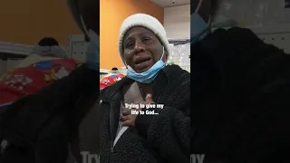 Homeless lady gives money to stranger 🥺
