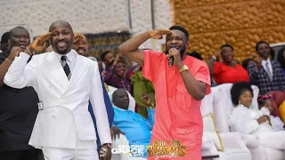 APOSTLE JOHNSON SULEMAN AND EBUKA SONGS SANG CALLING MY NAME TOGETHER DURING THE AMAZING GRACE 2023