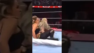 Liv Morgan pins Trish Stratus to win the WWE Women’s Tag Team Championships 🥹