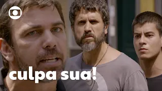 Lobão e Duca acusam um ao outro pelo sumiço de Nat | Malhação Sonhos | TV Globo