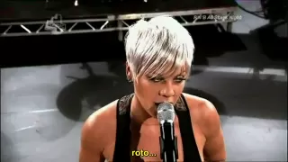 Pink - Please Don't Leave Me [Traducido]