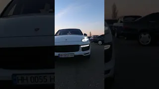 Macan vs Cayenne Diesel drag race short