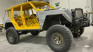 THE BANANA IS TWO TONE! Will Matt's Off Road Recovery Like The New Paint?!
