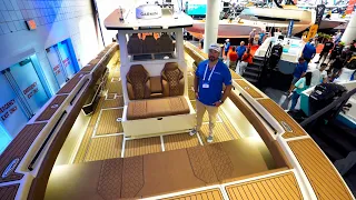 110 Mph Fishing Catamaran ! The all new 30' Blue Cat is Insane ! (FLIBS 2023)