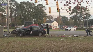 Police chase ends in deadly crash in Chesapeake