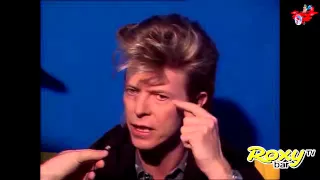 David Bowie explains why his pupils look different (1987)