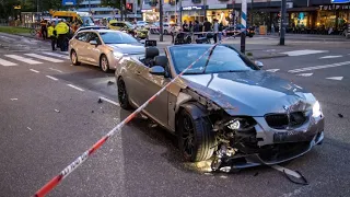 Ravage na aanrijding tussen vier auto’s, twee personen naar het ziekenhuis - Goudsesingel Rotterdam