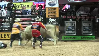 Wreck: Ben Jones gets knocked out by Sheep Creek (PBR)