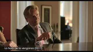 La hora de la venganza (2017). El abogado recomendado habla con los padres de los acusados. [0562]