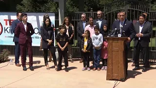 Congressman Darrell Issa, Cajon Valley Union school officials welcome back families from Afghanistan
