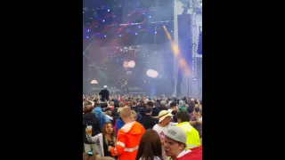 Alan walker - faded / Bråvalla 2016