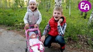 ✔ VLOG Walk with BABY doll in a stroller in the park with rides ✔ Visiting Alice and Egor