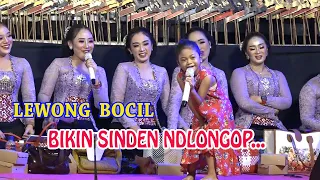 TIDAK DISANGKA SUARA DAN GOYANGAN ANAK INI BIKIN SINDEN IRI.....