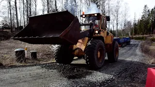 Köp Hjullastare Volvo BM L90 med skopa och pallgafflar på Klaravik