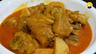 Curry chicken with own mixed curry powder and drinkable curry broth