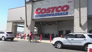 Crowds flock to the new Costco in Natomas