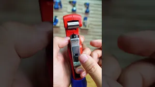 จับยึดท่อ​ ด้วยกลไกล็อคแบบรวดเร็ว​ ใช้งานได้ง่าย​และสะดวก​ คัตเตอร์ตัดท่อ Knipex TubiX 90 31 02 SB