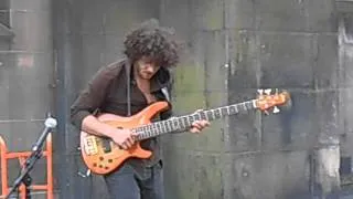 Wojtek Gasiorowski, Funky Bass Player, Edinburgh Festival Fringe (Part 1) 11-08-13