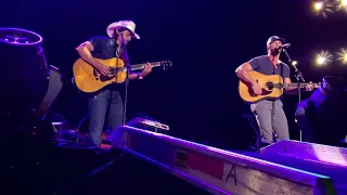 Brad Paisley & Riley Green duet - I Wish Grandpas Never Died