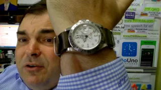 ARCHIE'S CHRISTMAS WISH - Do not buyer a shitter wrist watch