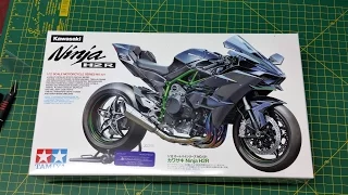 Tamiya Kawasaki Ninja H2R 1:12 Kit Review / What's In The Box?