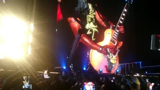 Guns N Roses - Sweet Child o Mine (Medellin 23.11.16) HD