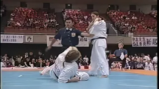 Danielle Alves Kyokushin KO