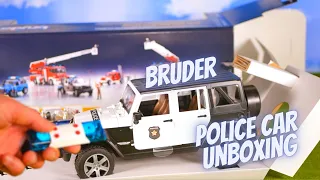 Bruder Toys Police Car Unboxing 02526 Jeep Wrangler Rubicon