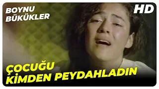 Boynu Bükükler - Kemal, Emrah'ın Annesini Evden Kovdu! | Küçük Emrah Eski Türk Filmi