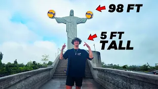 Playing VOLLEYBALL at the most FAMOUS PLACE in Brazil