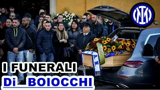 Cori nei funerali del capo ultrà dell'Inter Vittorio Boiocchi Cera anche gli Ultrà del Milan e Lazio