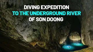 Diving expedition in underground river in Son Doong Cave