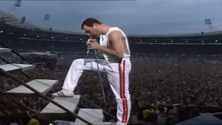 Queen - Impromptu (Live At Wembley)