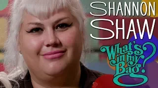 Shannon Shaw - What's In My Bag?