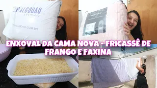 VOCÊS NÃO VÃO ACREDITAR 😱O ENXOVAL PARA MINHA CAMA NOVA KING DOS SONHOS -FAXINA NA SALA |Dani Mendes