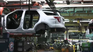 Ford - Chicago Assembly Plant | AutoMotoTV