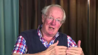 Interview with Robert Fisk on what really matters in the Middle East